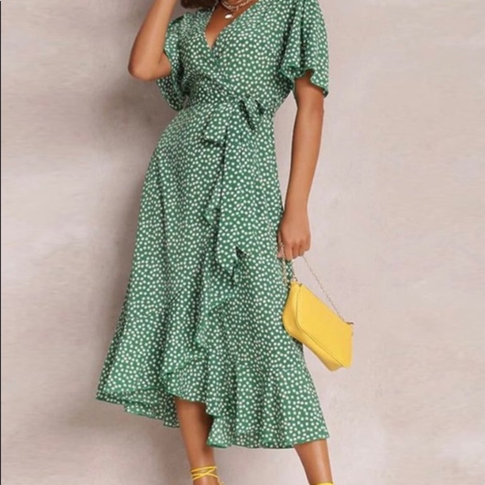 Brand-new without tag,  comfortable silk feel dress